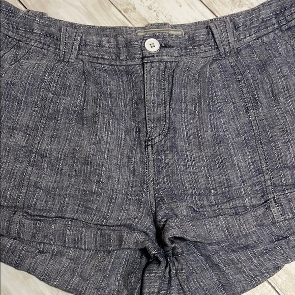 Free People blue Chambray Linen Chino Women's Shorts size 8 - Picture 3 of 6
